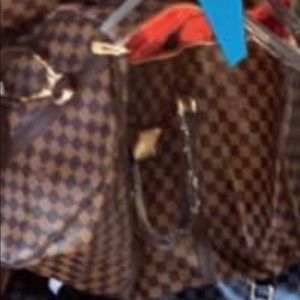 Meet your Posher, Lasherrie